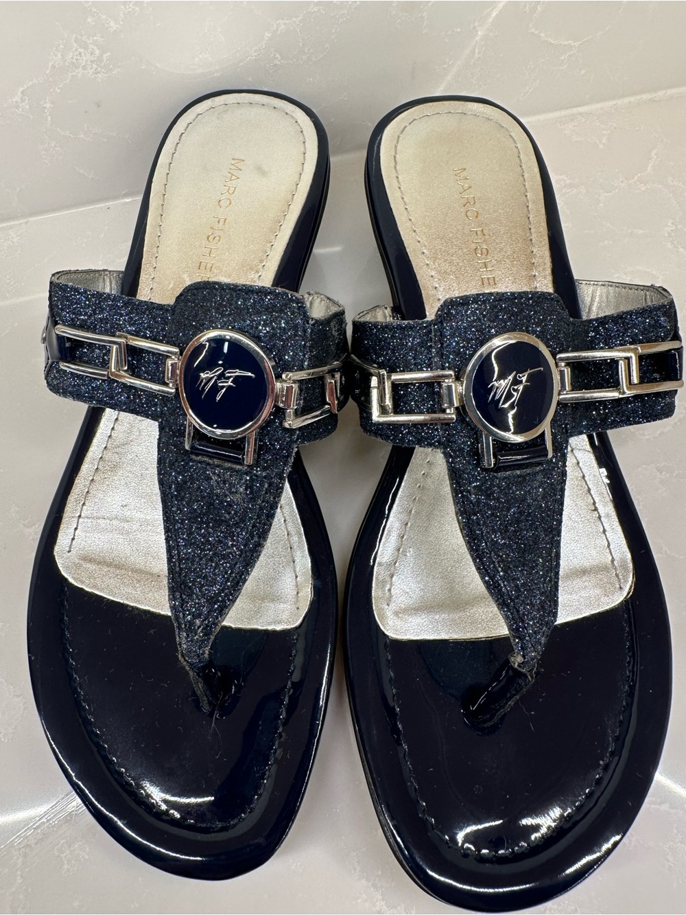 Marc Fisher Amina 2 Navy Blue Glitter T-Strap Wedge Thong Sandals Size 8M